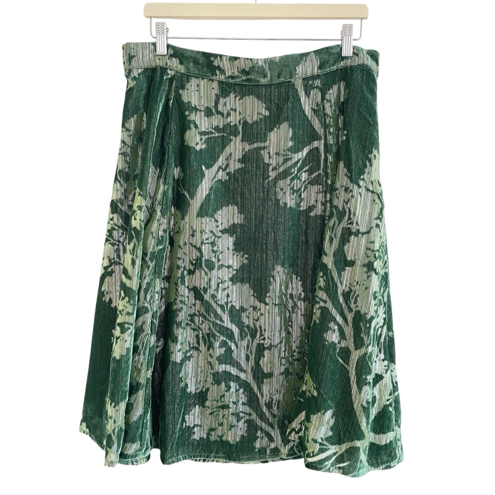 ModCloth Velvet Burn Out Skirt  XL Green Shimmer Striped Flowy - Picture 3 of 13